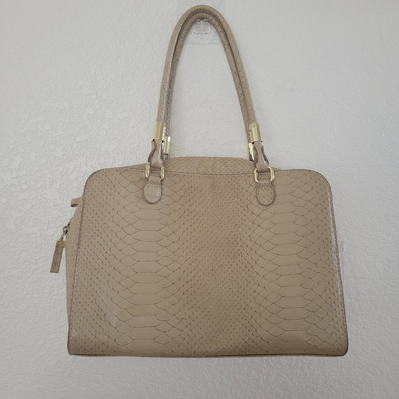 Olivia + Joy Croc Embossed Beige Vegan Shoulder Bag - Picture 9 of 14